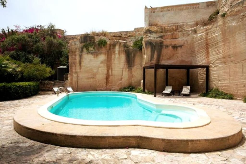 Esperanto Suite&Pool Favignana Exteriör bild